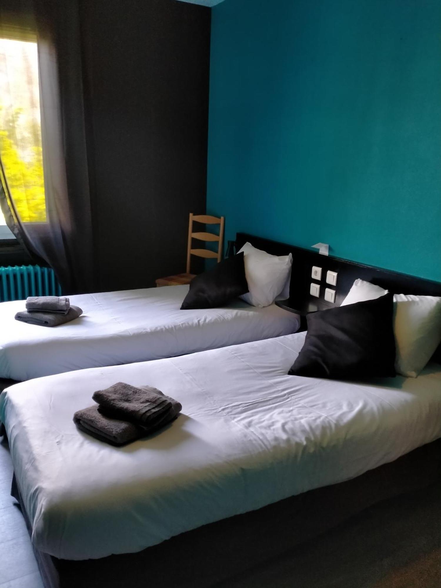 Logis Hotel Auberge De L'Etang Magnac-Bourg Exteriör bild