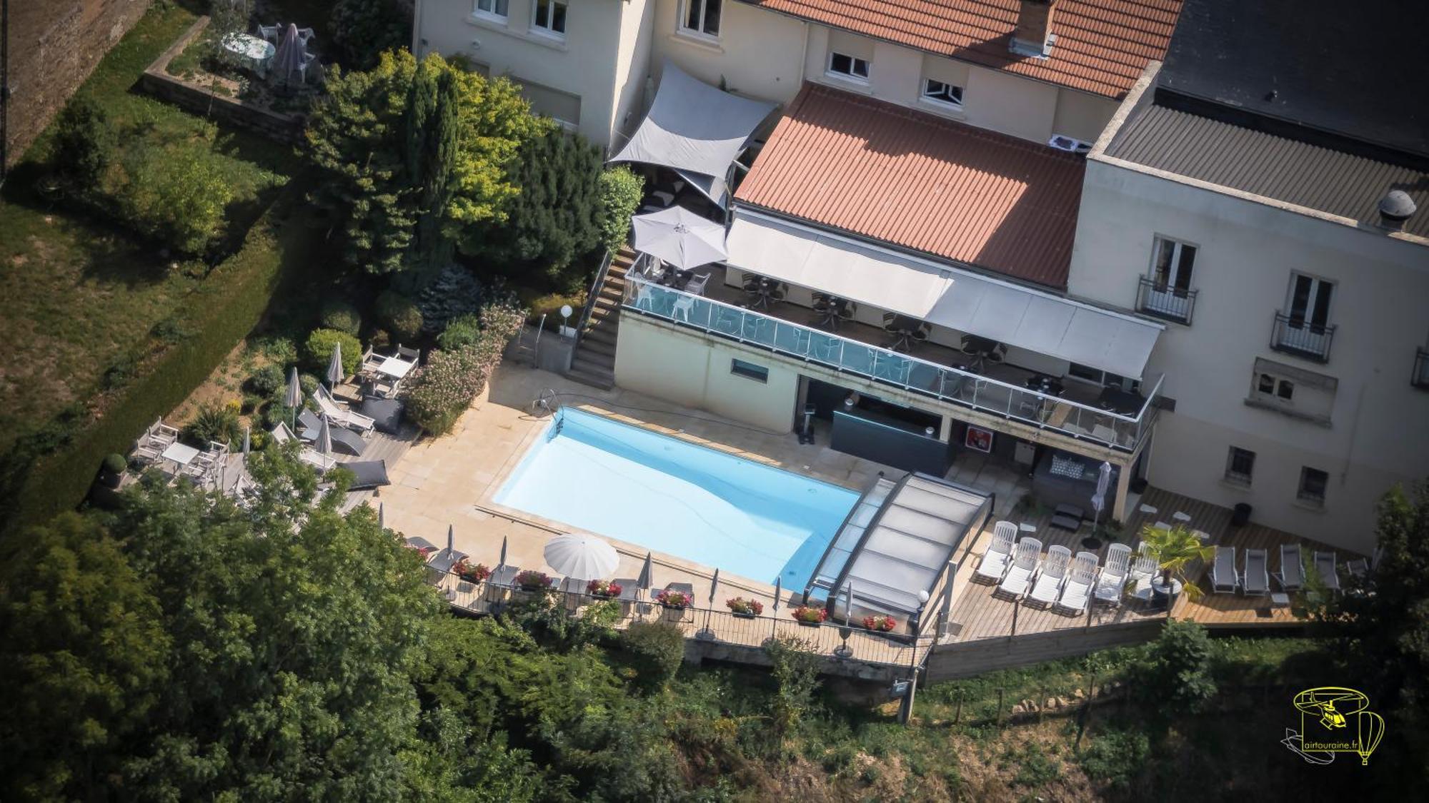 Logis Hotel Auberge De L'Etang Magnac-Bourg Exteriör bild