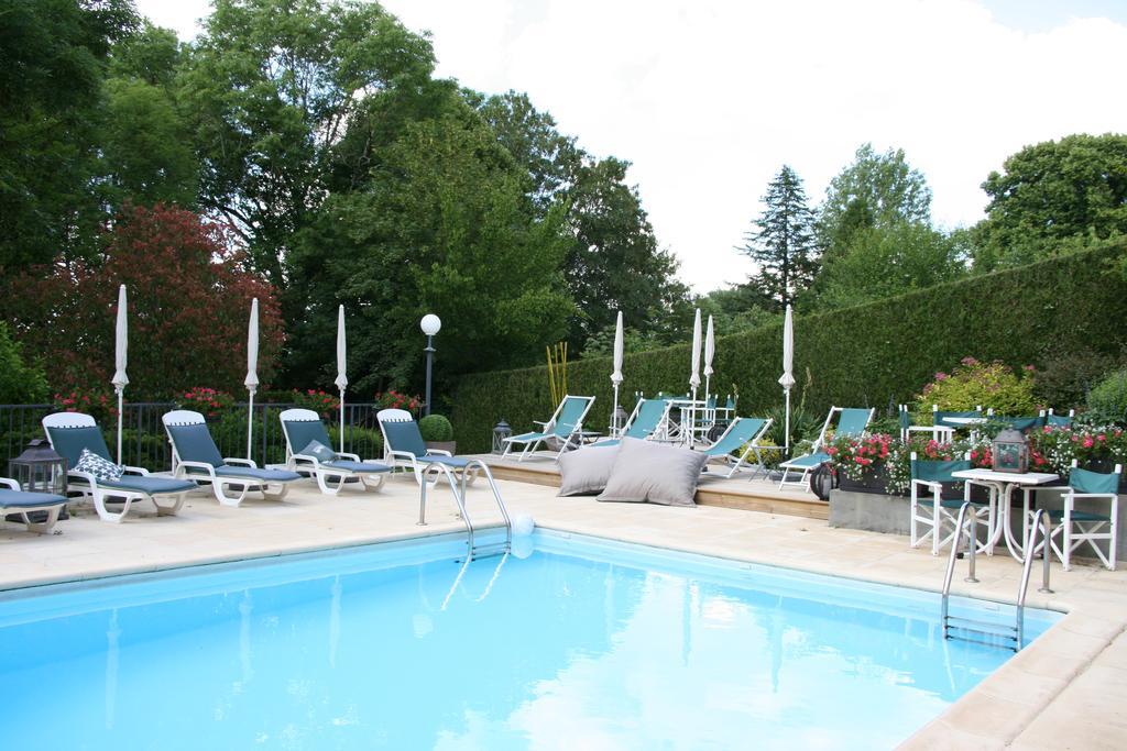Logis Hotel Auberge De L'Etang Magnac-Bourg Exteriör bild