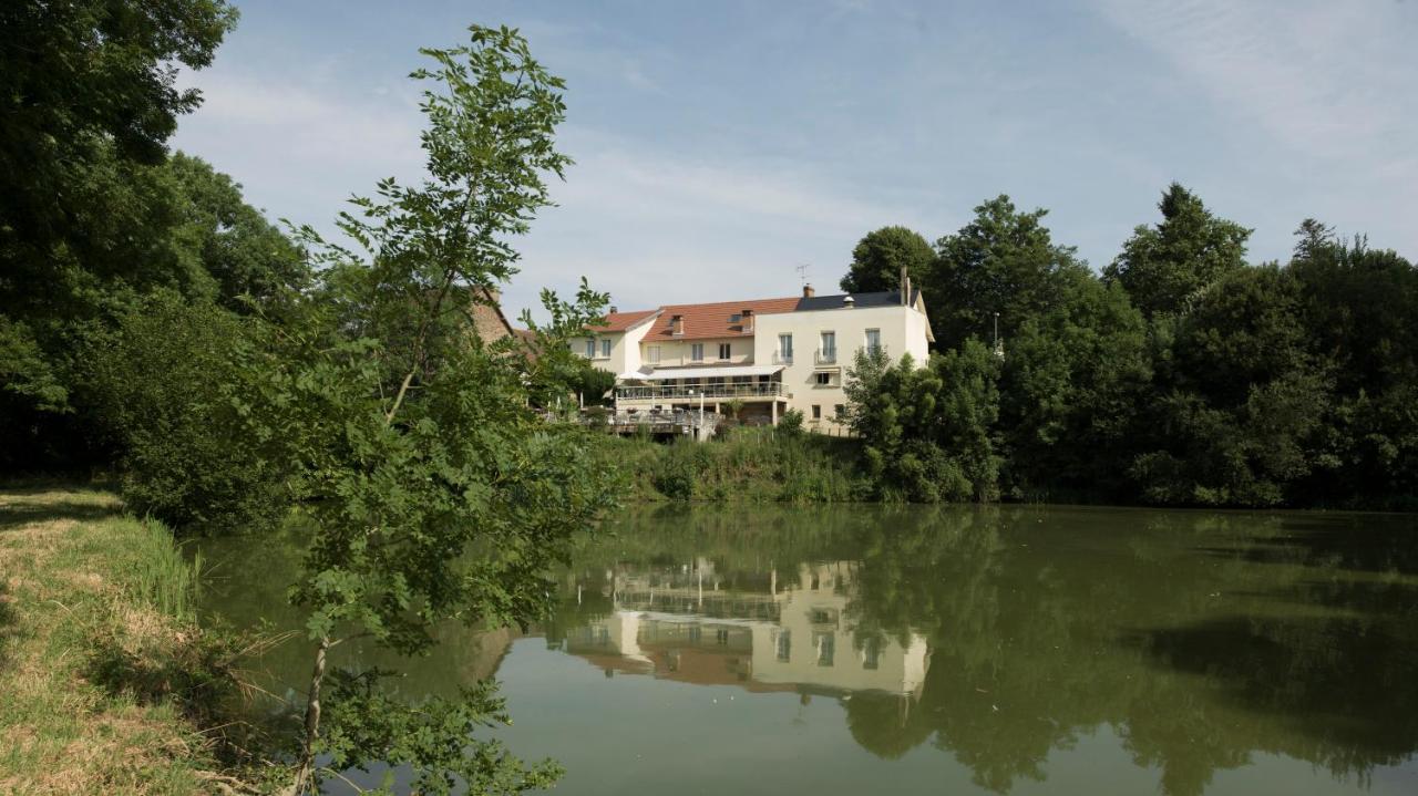Logis Hotel Auberge De L'Etang Magnac-Bourg Exteriör bild