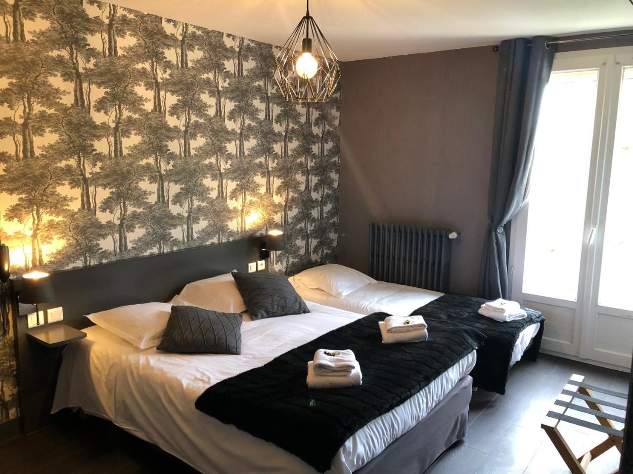 Logis Hotel Auberge De L'Etang Magnac-Bourg Exteriör bild